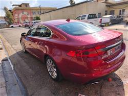 جاكوار XF